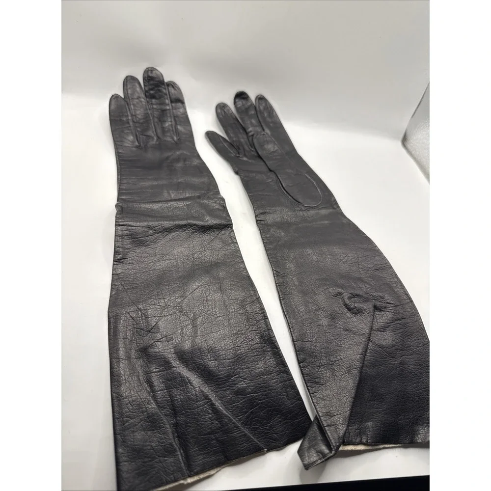 Large Lot Vintage Women's Gloves 10 Pairs Cloth And Leather Chic Hollywood Glam